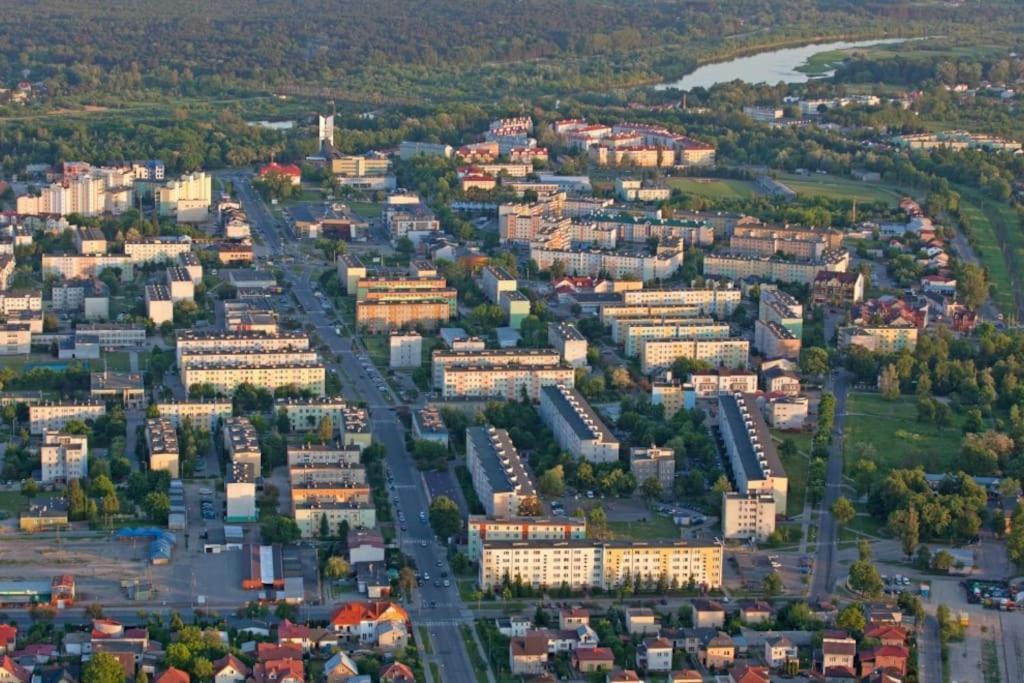 Luksusowy Loft, Z Bezplatnym Parkingiem W Centrum. Wyszków Buitenkant foto